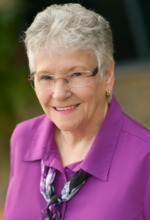 Real Estate Agent Ruth Sells